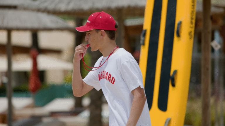 Become a Lifeguard: An Fulfilling Job That Saves Lives